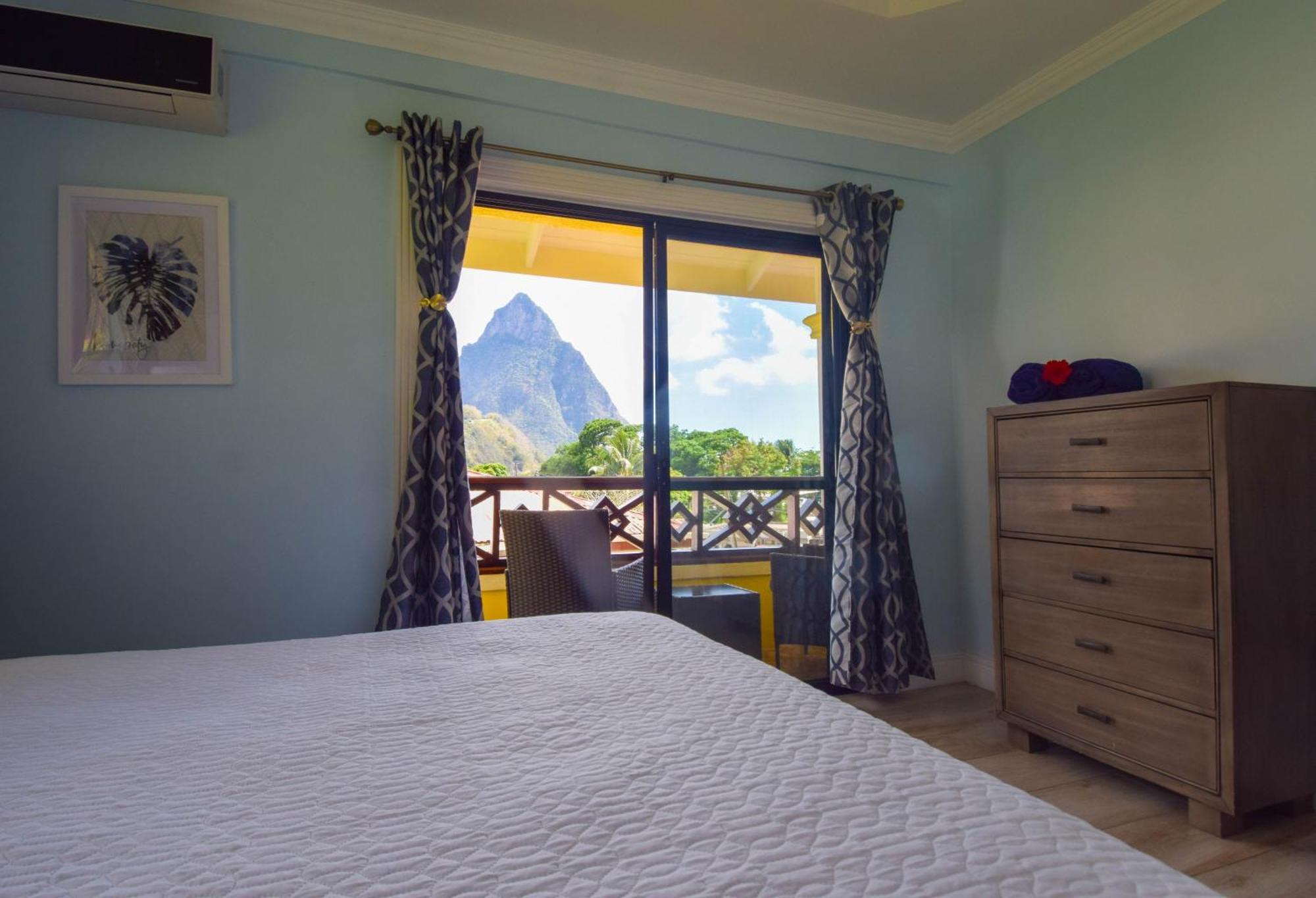 Sea Piton View Apartment- Location, Convenience, Modern Living Soufrière Dış mekan fotoğraf